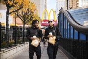 Job #17659 - McDonald's Lifestyle Shoot - McDonalds at 10 E Chicago Av