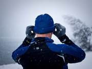 44_Athletic-Active-Lifestyle-Male-Runner-adjusting-snow-covered-hat-and-gloves-Advertising-Photographer-Rod-McLean_GG