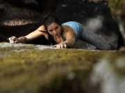 22_Athlete-Female-Climbing-Bouldering-Fingertips-Climbing-Adventure-Photographer-Rod-McLean_gg